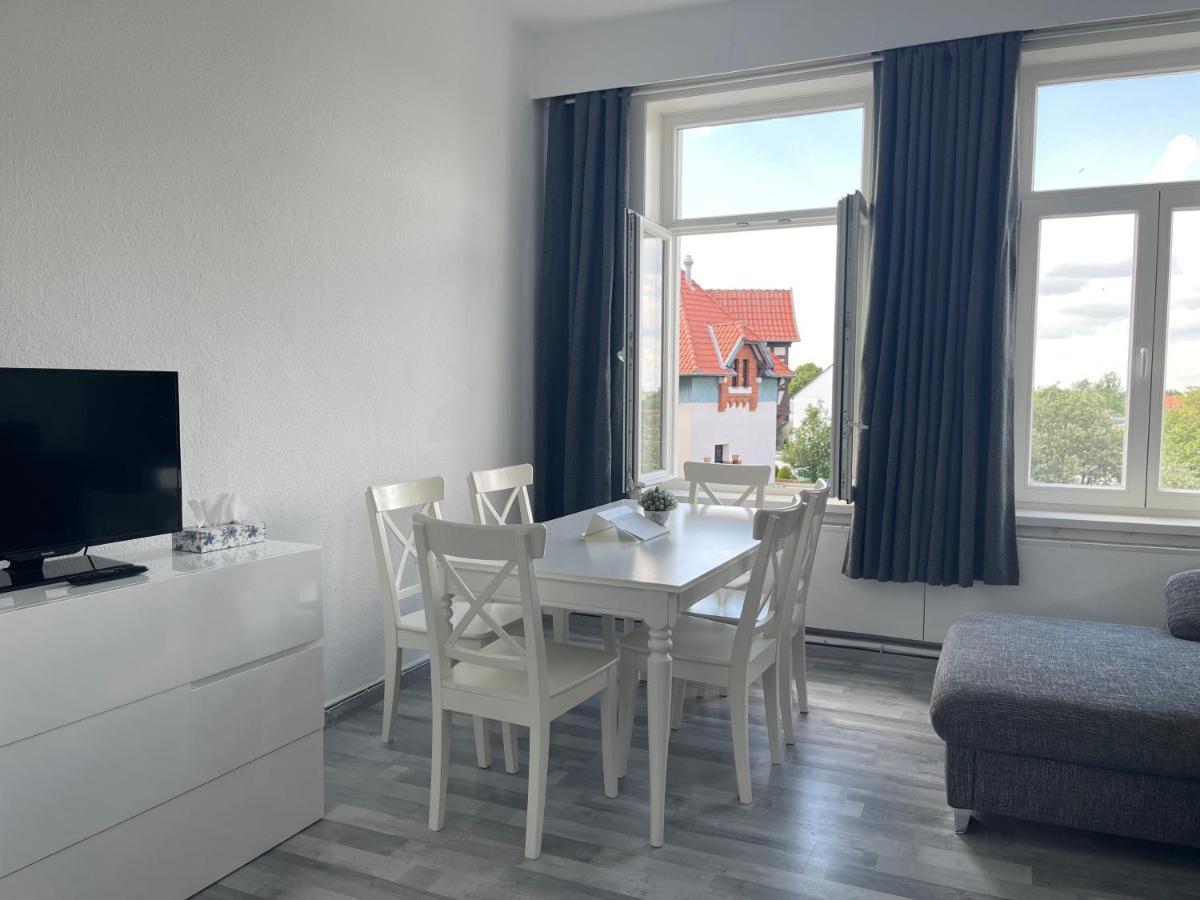 Moderne 4 Zimmer Apartment Mit Bergblick Stadtzentrum Contactless Check-In Gehrden  Exteriér fotografie