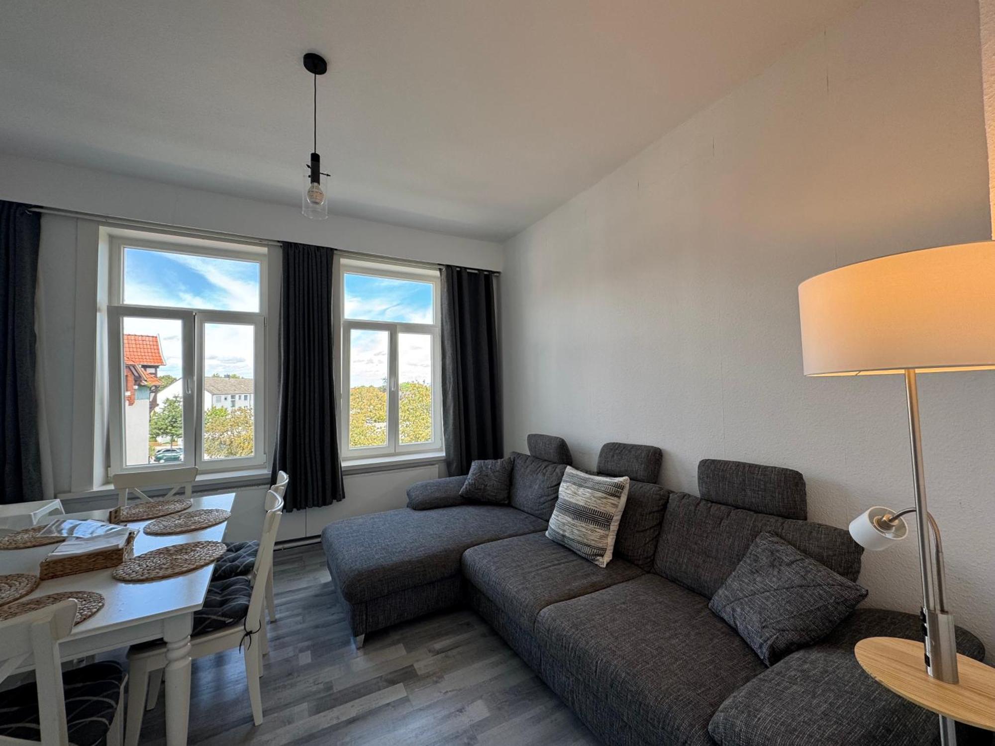Moderne 4 Zimmer Apartment Mit Bergblick Stadtzentrum Contactless Check-In Gehrden  Exteriér fotografie