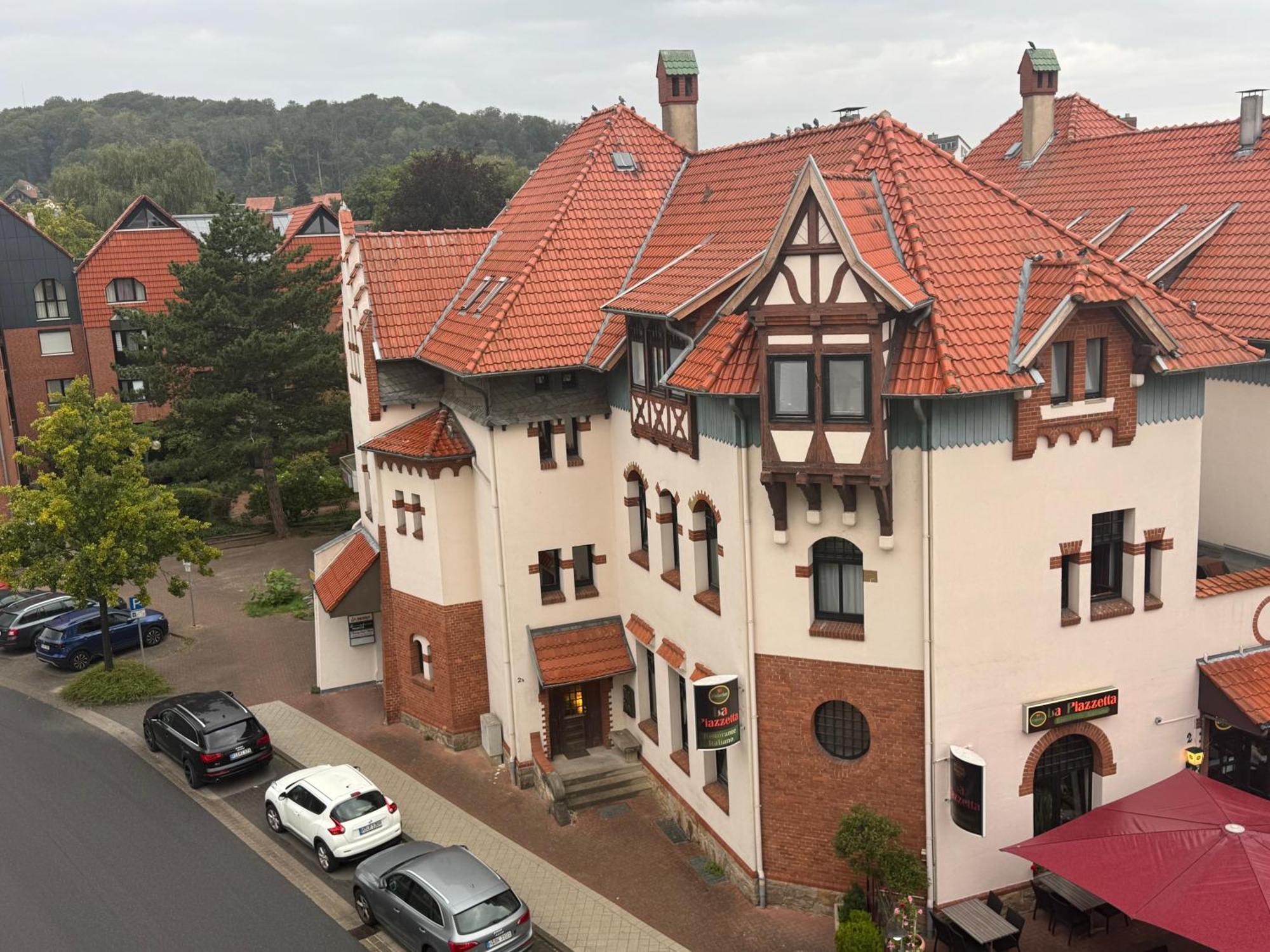 Moderne 4 Zimmer Apartment Mit Bergblick Stadtzentrum Contactless Check-In Gehrden  Exteriér fotografie