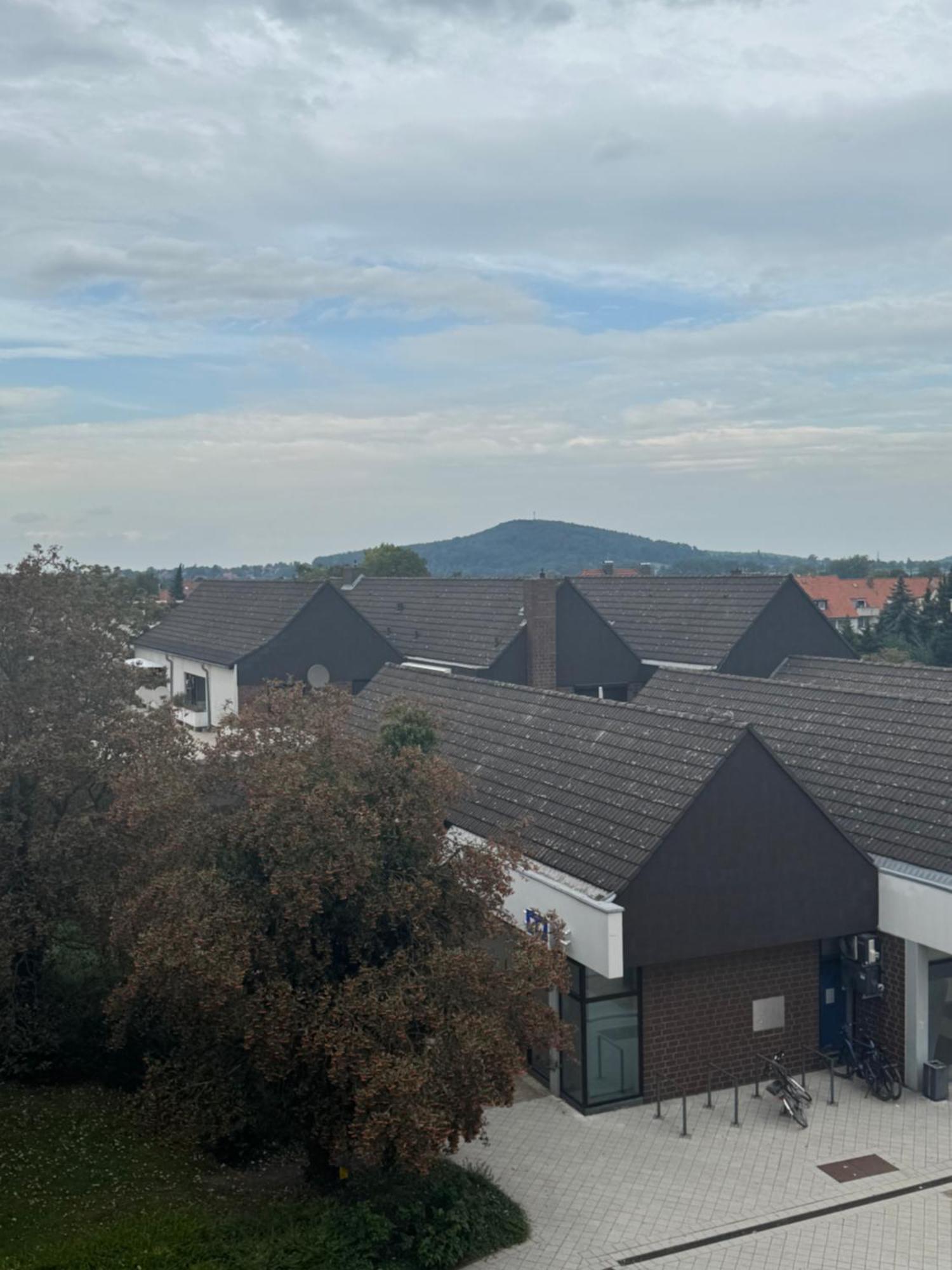Moderne 4 Zimmer Apartment Mit Bergblick Stadtzentrum Contactless Check-In Gehrden  Exteriér fotografie