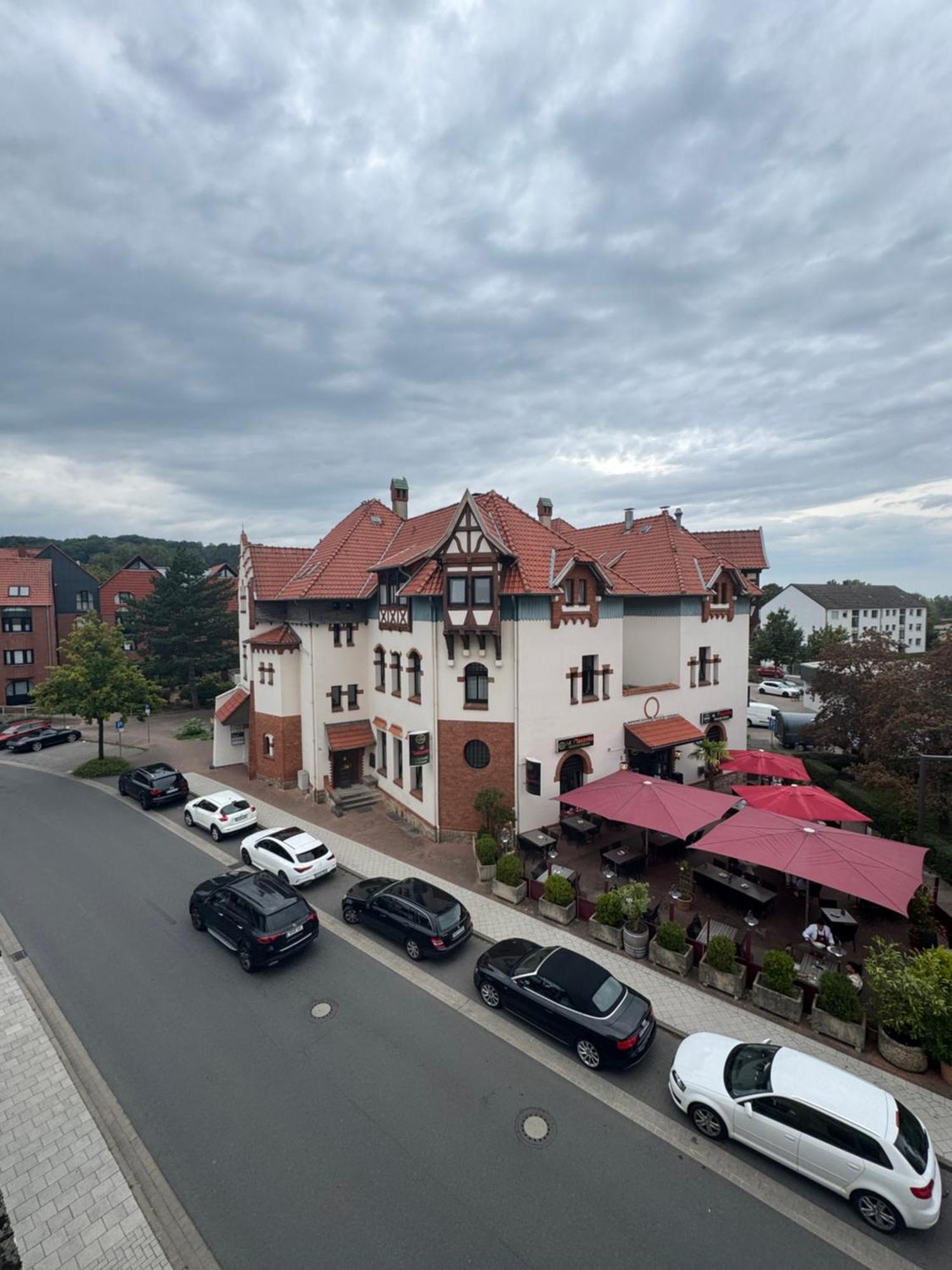 Moderne 4 Zimmer Apartment Mit Bergblick Stadtzentrum Contactless Check-In Gehrden  Exteriér fotografie