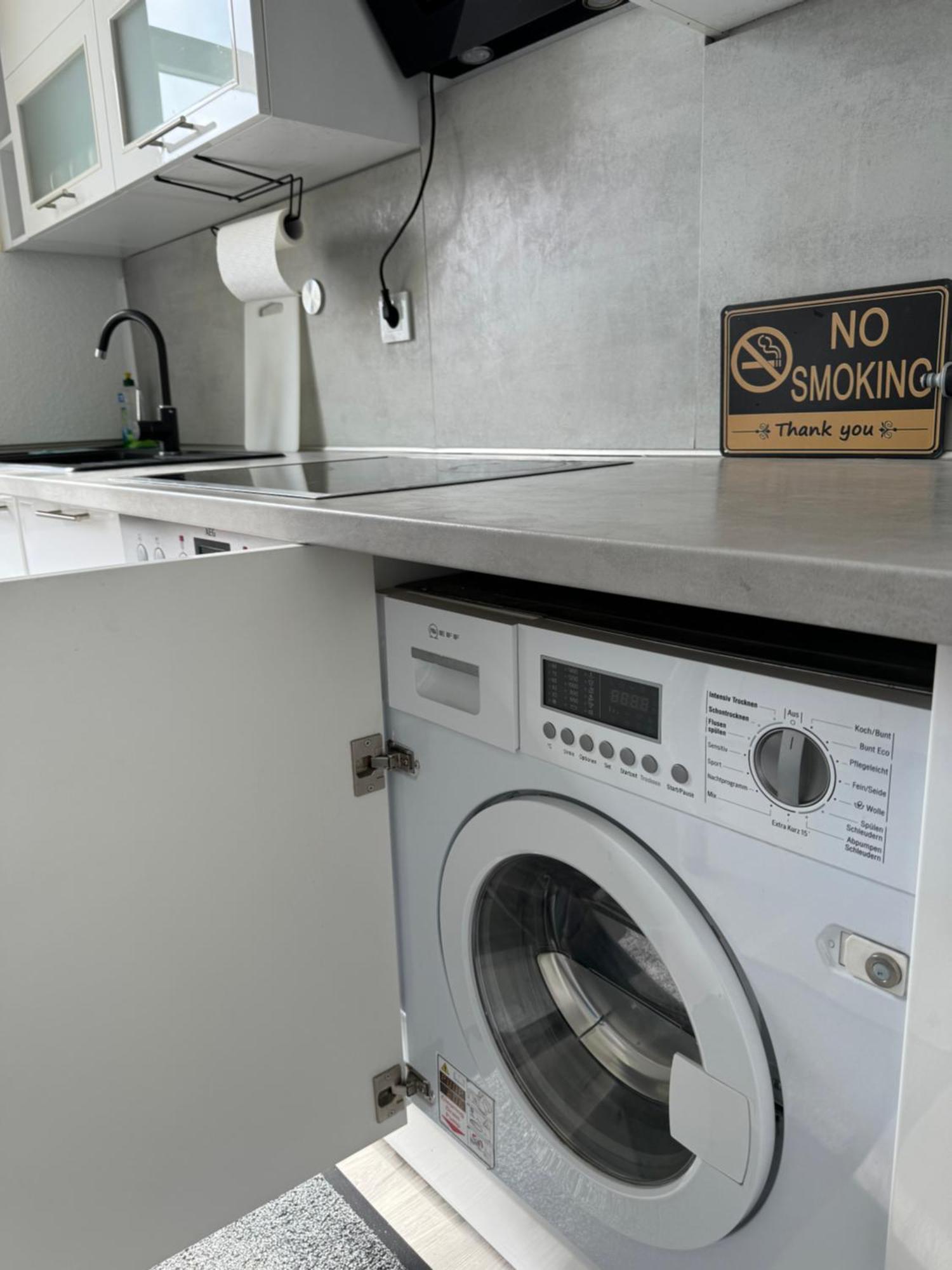 Moderne 4 Zimmer Apartment Mit Bergblick Stadtzentrum Contactless Check-In Gehrden  Exteriér fotografie